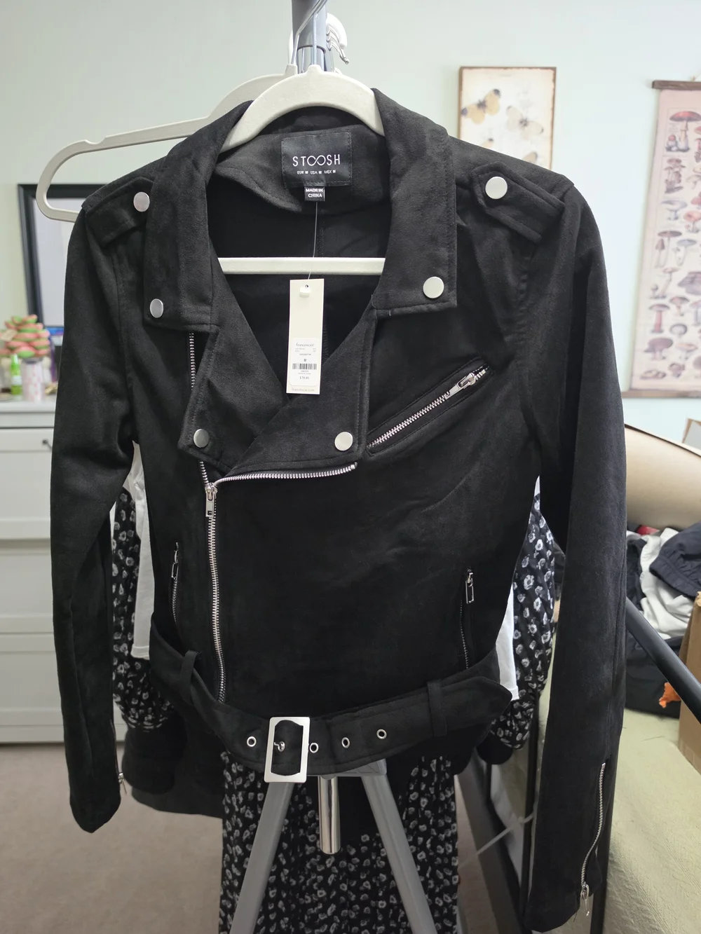 Francesca's Collections Stoosh Black Suede Cropped Moto Jacket NWT - Picture 3 of 6